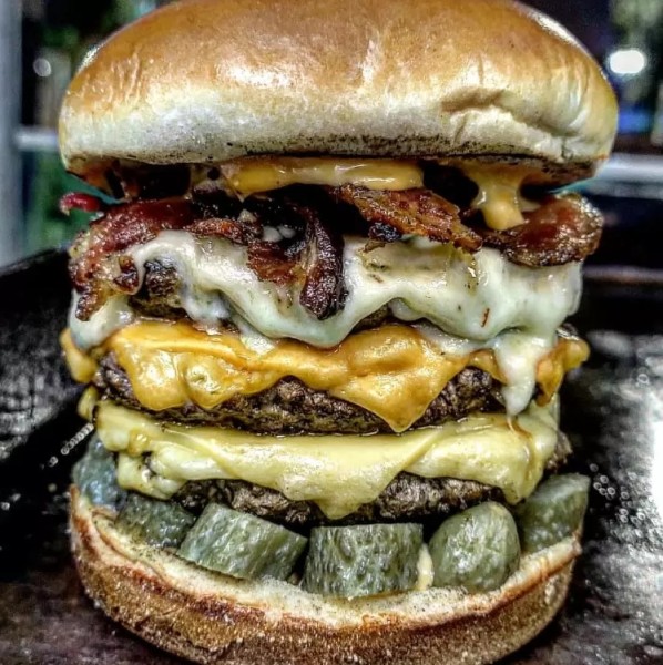 Foto do Monster Burguer